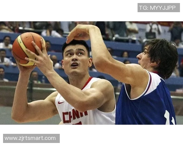 姚明在篮球全场的传奇表现与影响力分析