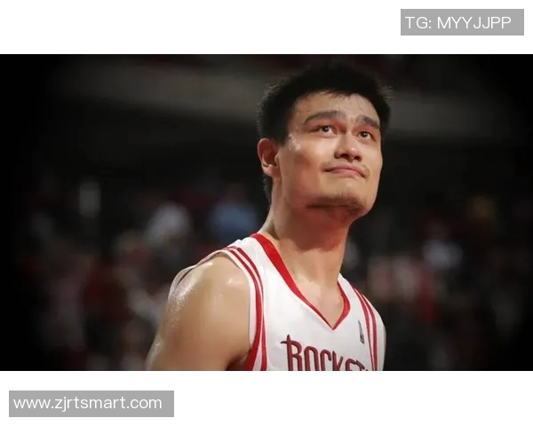 中路女姚明如何在篮球场上打破性别界限与成就梦想