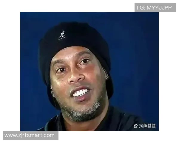 街头采访球迷畅谈心目中的足球明星与比赛激情